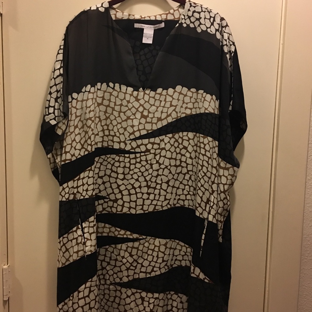 Diane vonFurstenberg Tunic Style Silk Dress Size M
